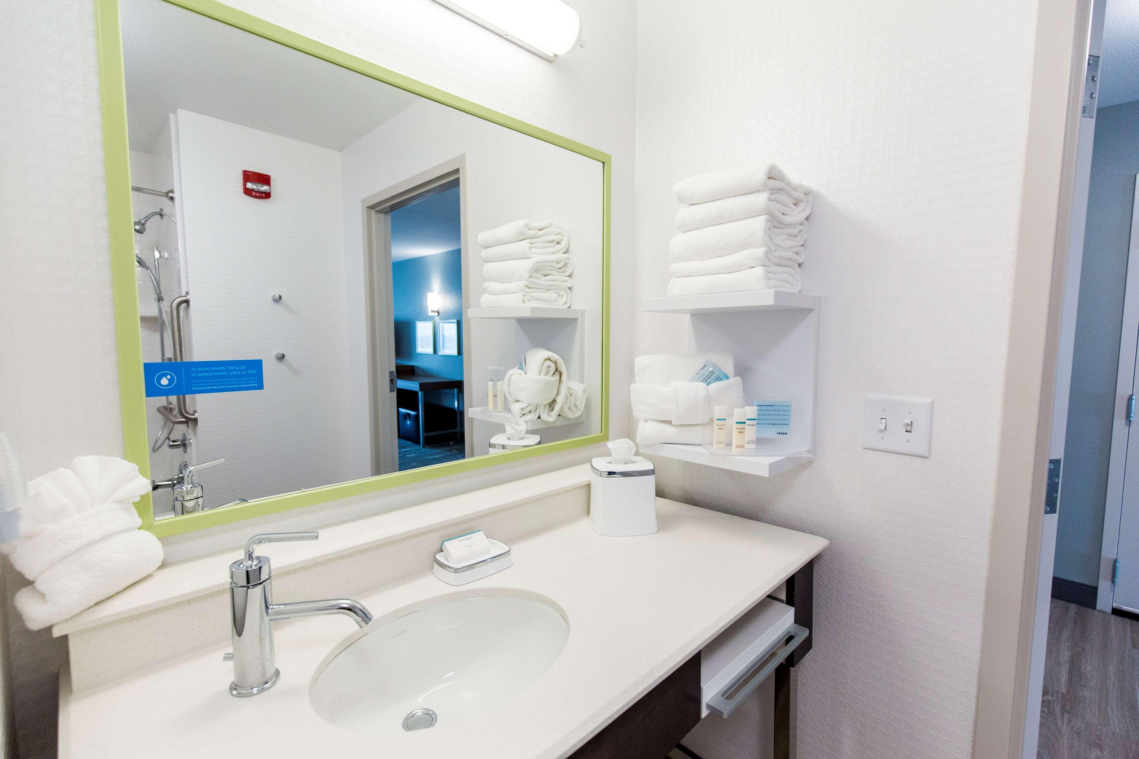 Hampton Inn Bismarck Eksteriør billede