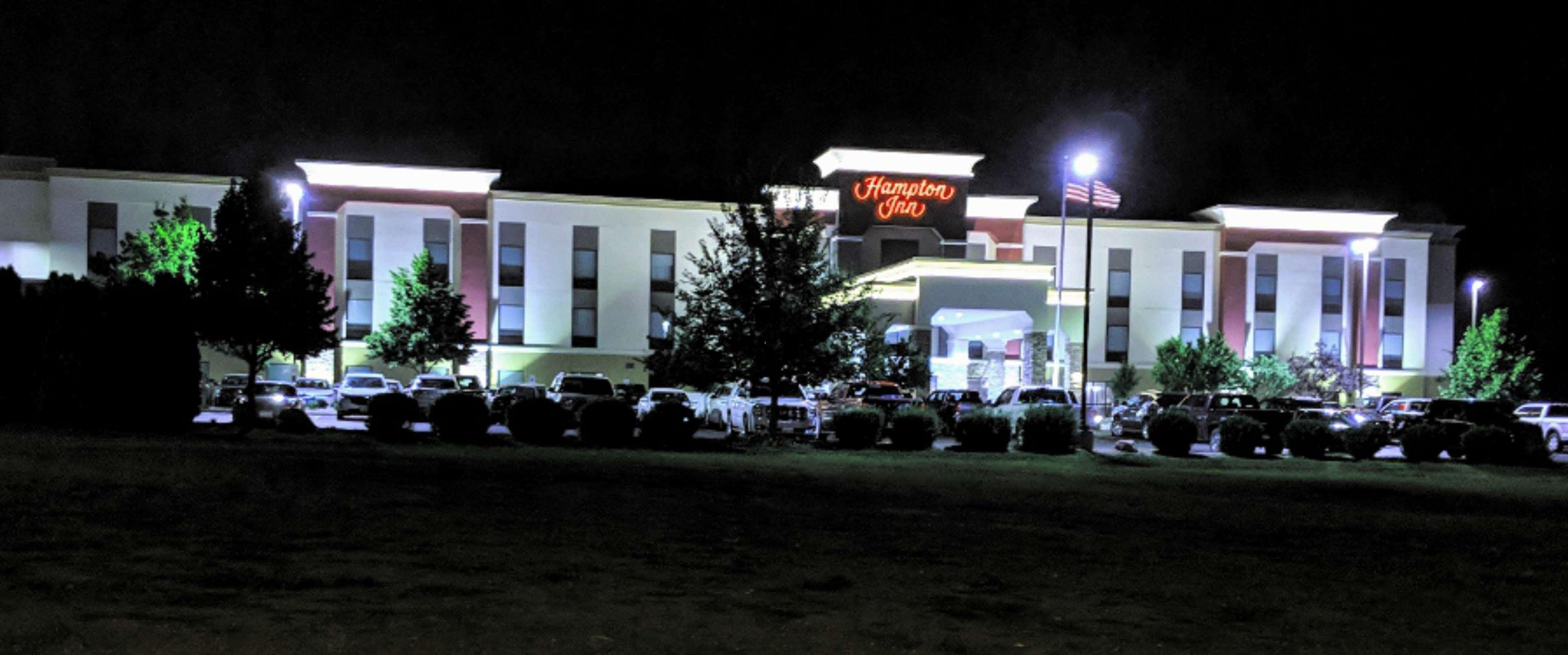 Hampton Inn Bismarck Eksteriør billede